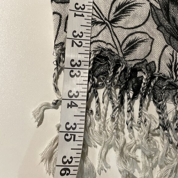 Vintage Black Floral Wrap Shawl Scarf 72X22" Fringe Lightweight Drapey Boho - Picture 5 of 6